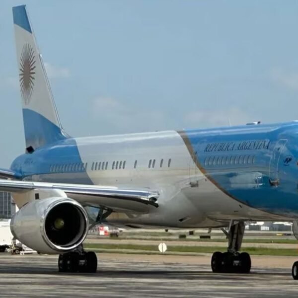 El Gobierno decretó que los aviones del Estado no podrán ser utilizados para ninguna actividad privada