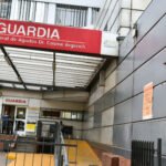 El gobierno de Milei busca presentar un proyecto para cobrarle la atención médica a los extranjeros