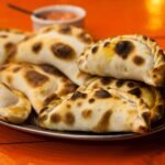 Según la inteligencia artificial, la empanada salteña es la mejor del país