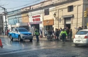 Caos en pleno centro:  hubo un derrame de aceite en Av. San Martín