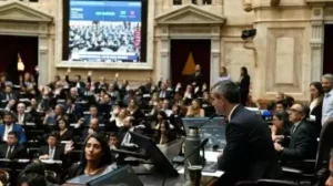 Jubilaciones: con críticas a los radicales que cambiarán su voto, avanza la exposición de los diputados de Unión por la Patria