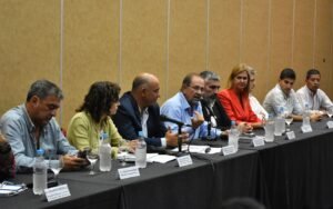 Finalmente, el Gobierno otorgará un aumento del 14% hasta diciembre a los empleados estatales