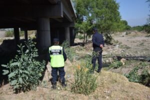 Hallaron un cuerpo sin vida en el Río Arenales