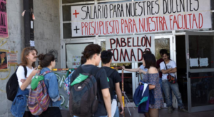 Se multiplican las tomas de las universidades y preparan un nuevo paro nacional