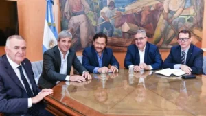 Gobernadores del peronismo «dialoguista» se reúnen con Milei: menú de reclamos, alianzas y el factor Cristina