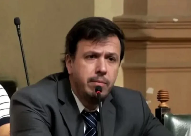 Roque Cornejo Avellaneda cuestionó la falta de apoyo a su proyecto anticorrupción y criticó al Gobierno provincial