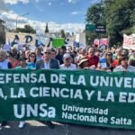 Levantaron la toma del Rectorado en la UNSa, pero habrá una nueva marcha y se sostienen las asambleas