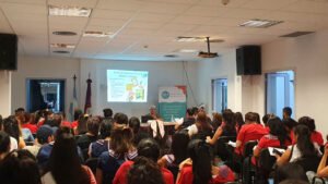 Conversatorio sobre juegos con el lenguaje y poesía para las infancias