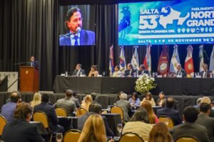 Sáenz en el Parlamento del Norte Grande: «Tenemos que alzar la voz y pelear por lo que nos corresponde”