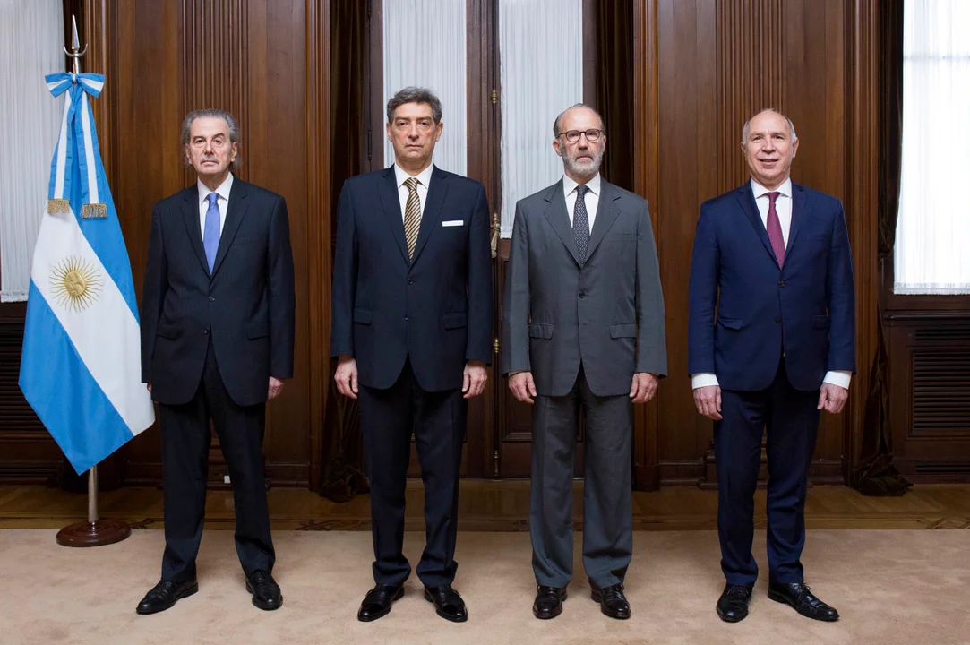 La Corte respondió a las críticas del Gobierno