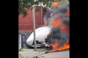 Un avión privado se estrelló en el aeropuerto de San Fernando, fallecieron dos personas