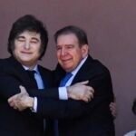 El venezolano González Urrutia se reunió con Milei y salieron al balcón de la Rosada