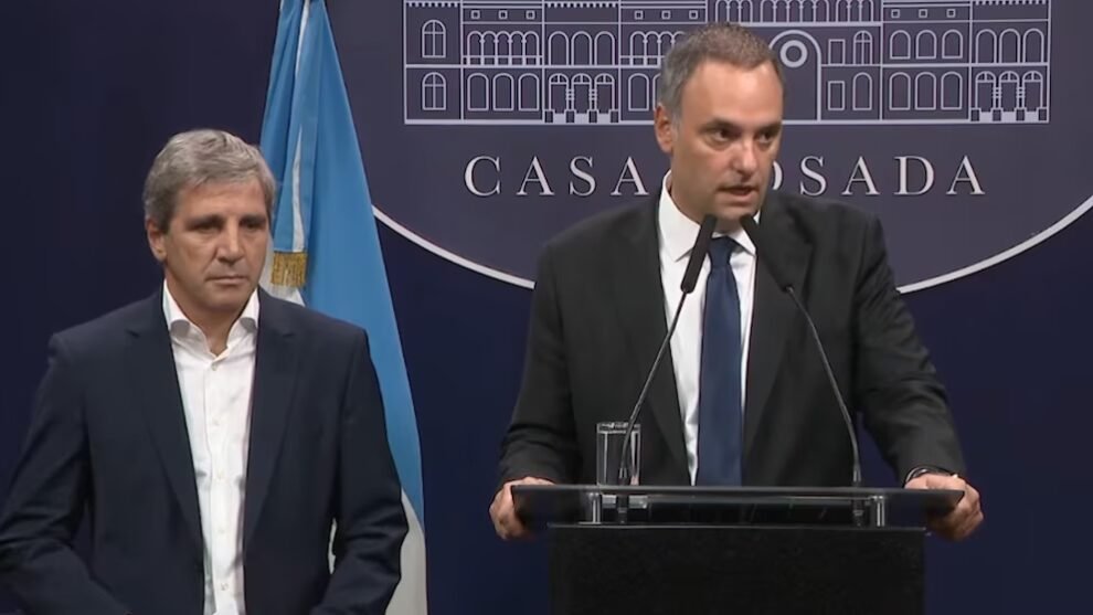 El Gobierno anunció que bajará las retenciones al campo y que se eliminarán para las economías regionales