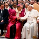 El papa Francisco pidió simplificar los procesos de nulidad matrimonial