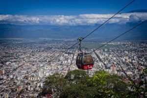 Pronostican una semana con altas temperaturas y algo de lluvia