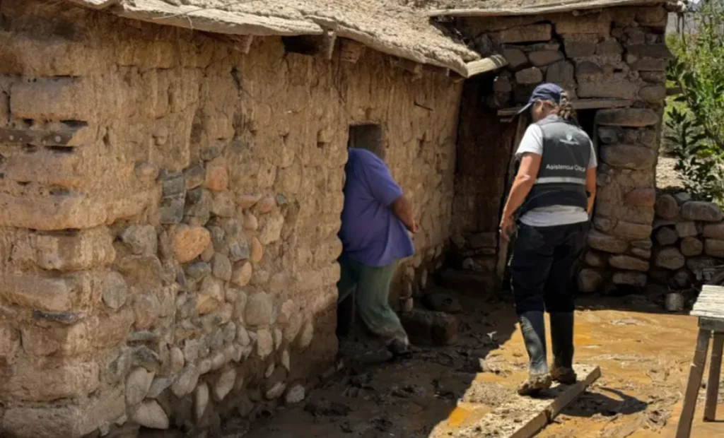 Asistieron a familias afectadas por el temporal de lluvia en Campo Quijano