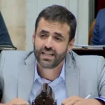 Estrada aprovechĂł la sesiĂłn y volviĂł a denunciar persecuciĂłn polĂtica por la imputaciĂłn en su contra