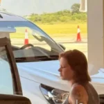 Detienen a una modelo con 22 kilos de cocaína en la mochila de su beba