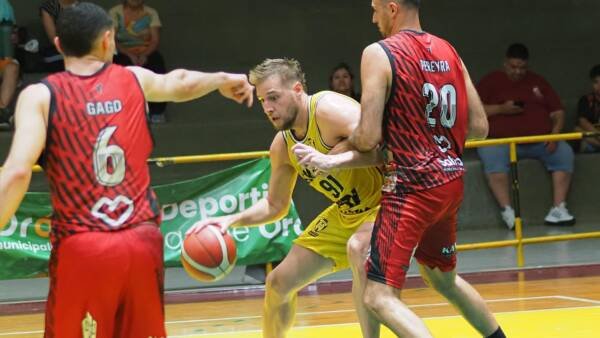 Los Infernales cayeron en Orán ante el puntero pero se metieron en los playoffs