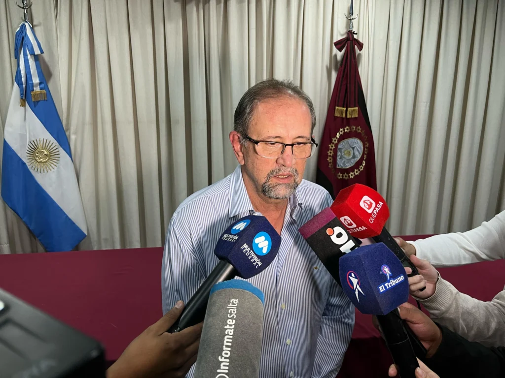 Camacho sobre el Pilcomayo: “Esperamos el pico de la crecida el domingo al mediodía”