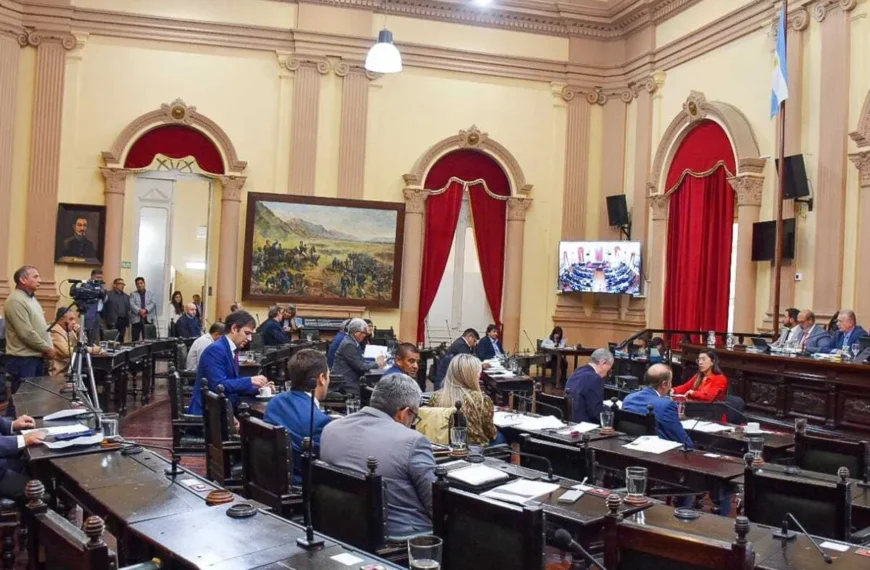 Sanción definitiva a la prórroga de la intervención de Aguas Blancas