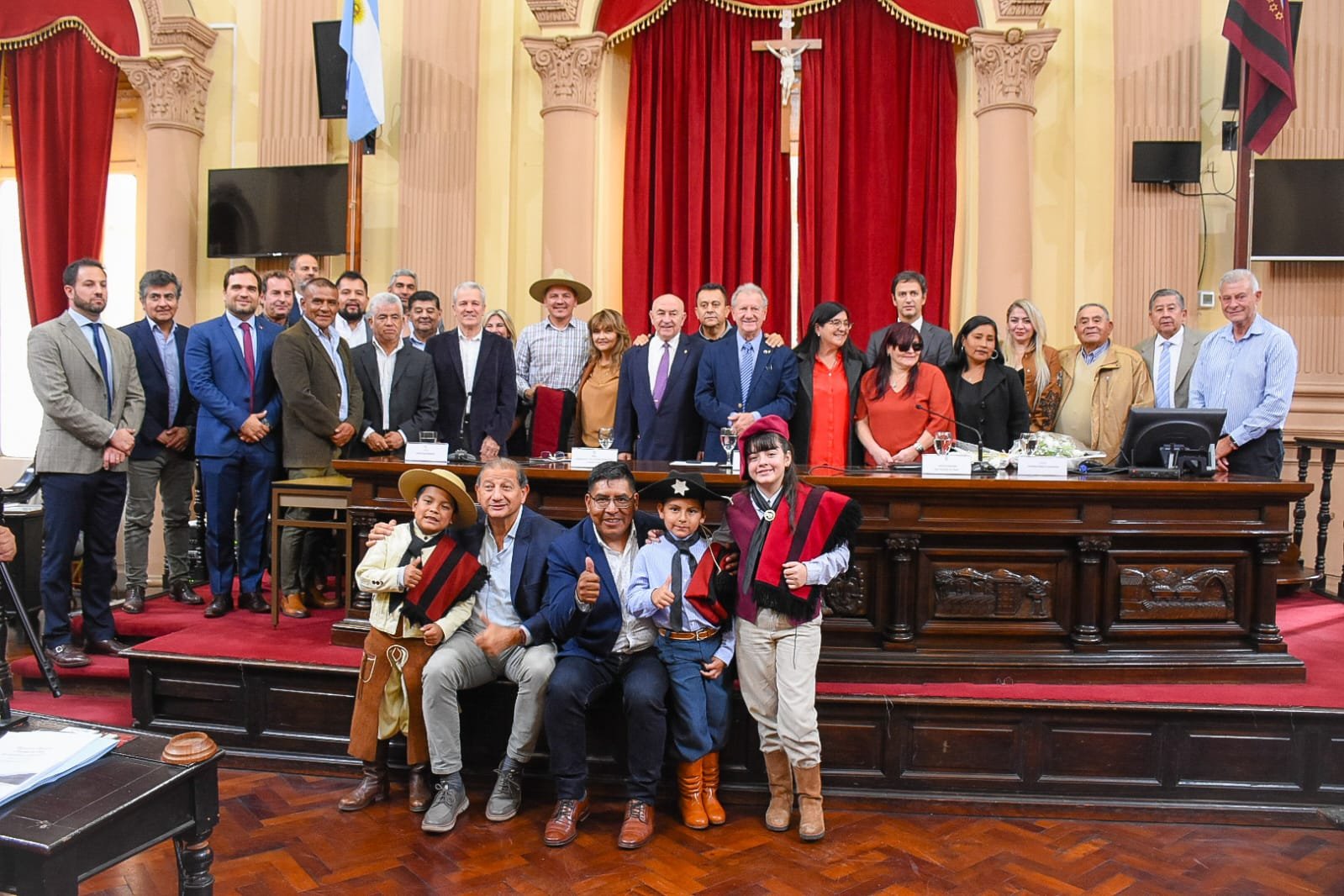 LA CÁMARA DE SENADORES DESTACÓ LA TRAYECTORIA DE CHRISTIAN HERRERA