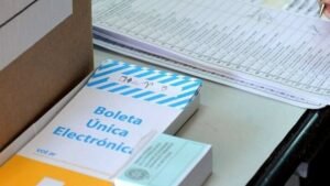 “Le ganaron con un cuatro de copas”: el análisis sobre las elecciones en Salta