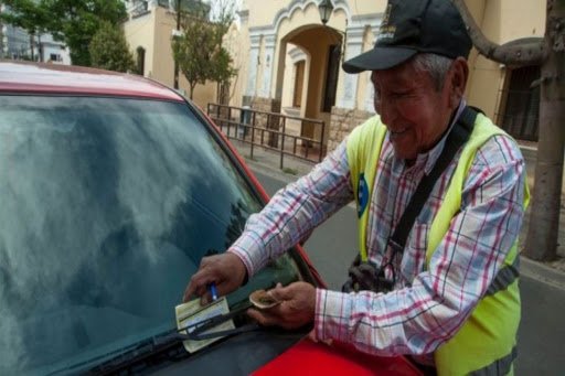 Estacionamiento medido: las boletas deberán incorporar un QR con información