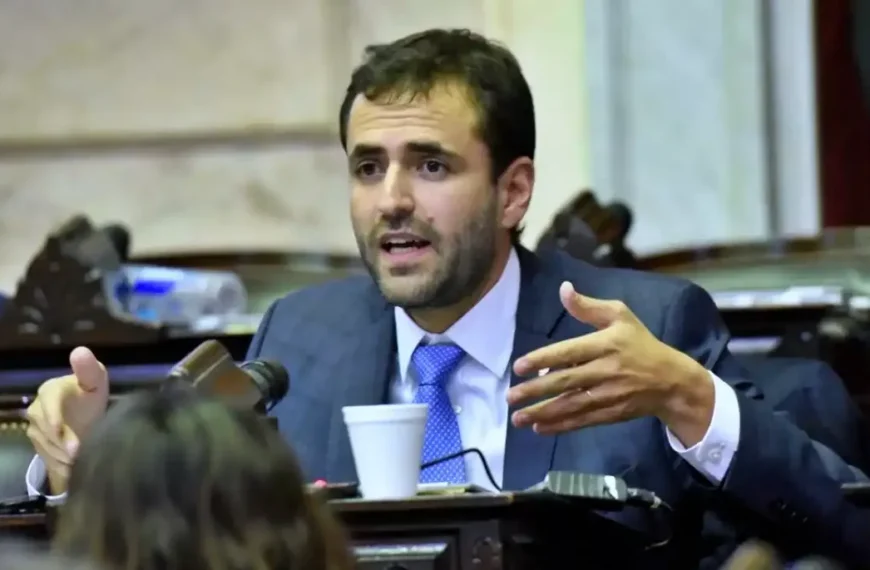 Fake News: Condenaron a los ex empleados de Estrada por intimidación pública