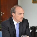 El Colegio de Abogados advierte que renovar a López Viñals sería inconstitucional