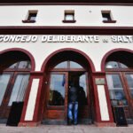 Farquharson cruzó a Cornejo por su idea de sacar el Boleto Gratuito