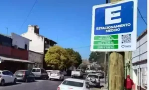 Instan a reforzar el control del cobro ilegal del estacionamiento
