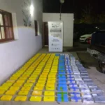 Escondieron más de 200 kilos de cocaína en un doble fondo en una camioneta