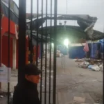 ReconstrucciĂłn del Mercado San Miguel: Por el inicio de obras, trasladaron al 50% de los puesteros