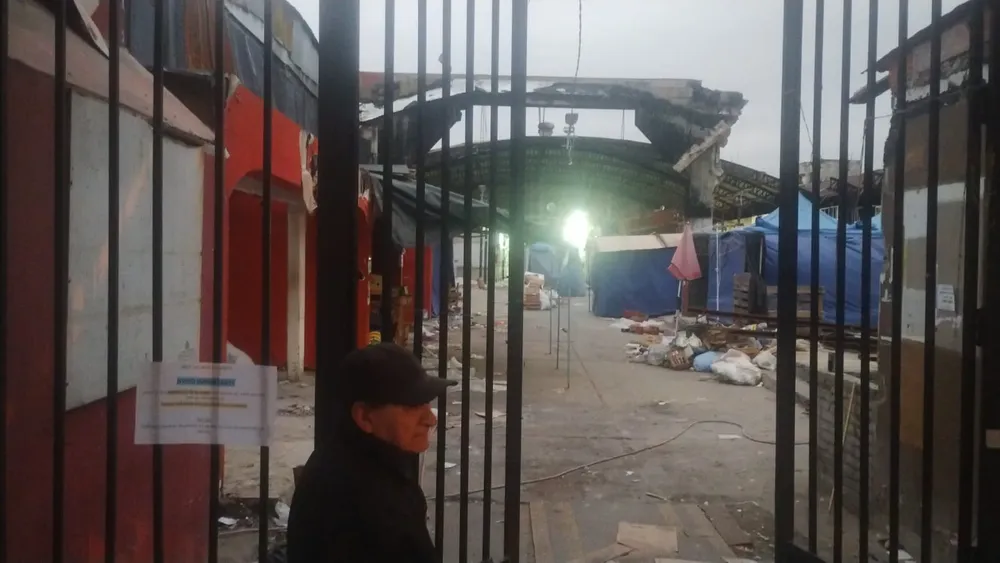 Reconstrucción del Mercado San Miguel: Por el inicio de obras, trasladaron al 50% de los puesteros