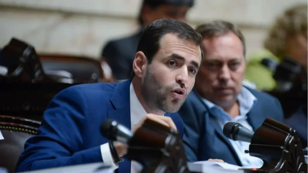 Este viernes definen la causa contra Estrada: «Si no se presenta pediré su desafuero»