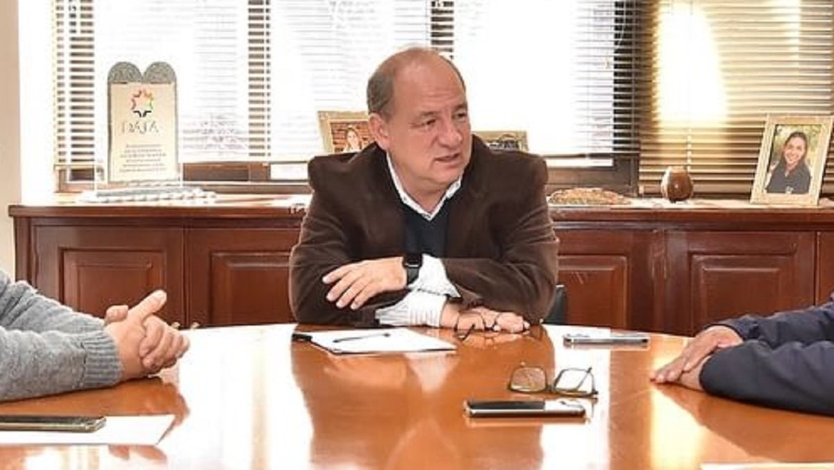 “Hacia un federalismo real”: Villada aseguró que se impulsa un nuevo frente provincial