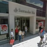 Banco Santander Salta sin atención por despidos