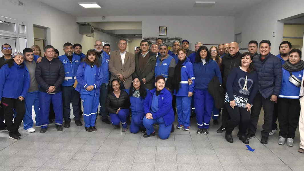 Asumió el nuevo director del SAMEC