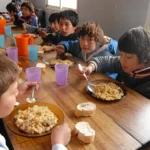 Comedores barriales al borde del colapso: “La carne es un lujo y hasta el pollo se volvió inaccesible”