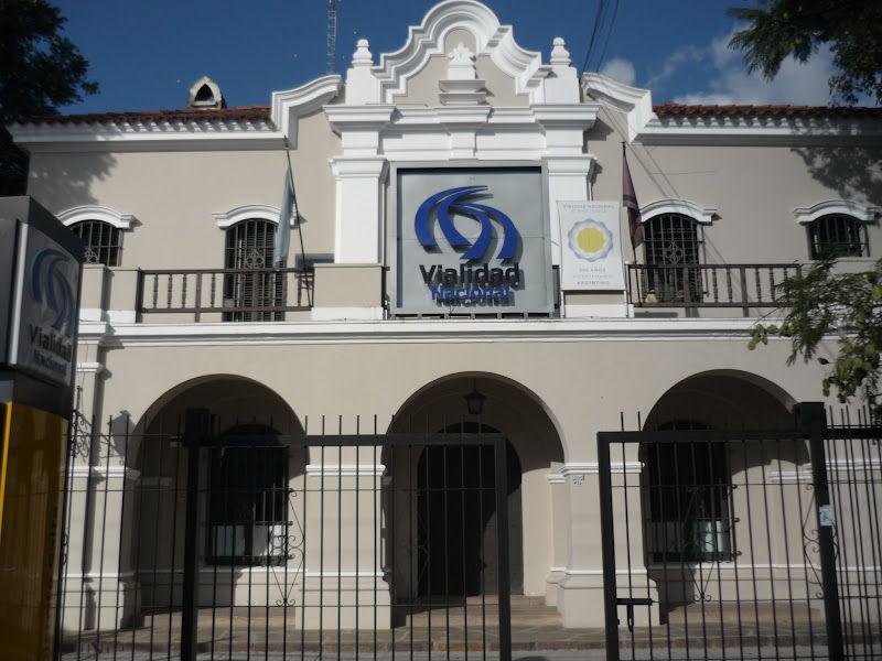 Cierre de Vialidad Nacional «Milei viaja en helicóptero, lo invito a que venga en auto y vea»