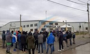 EL CIERRE DE OTRA TEXTIL EN TIERRA DEL FUEGO VISIBILIZA UNA DRAMÁTICA CRISIS DEL SECTOR A NIVEL NACIONAL