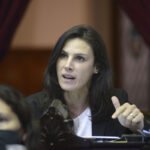 Calletti: “Debatimos si queremos un país basado en la timba financiera o basado en el conocimiento”