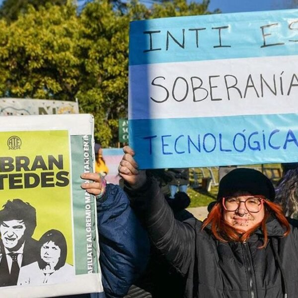 “El INTI no se toca”: trabajadores marchan al Congreso contra el «desmantelamiento»