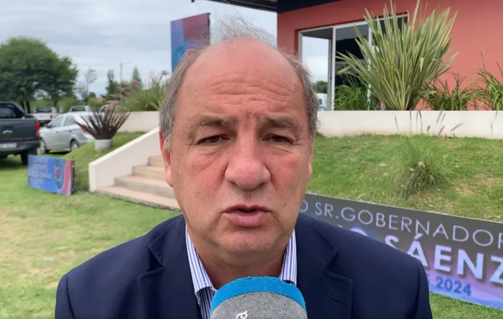 “No estamos para buscar cargos, sino para representar a Salta”, dijo Villada