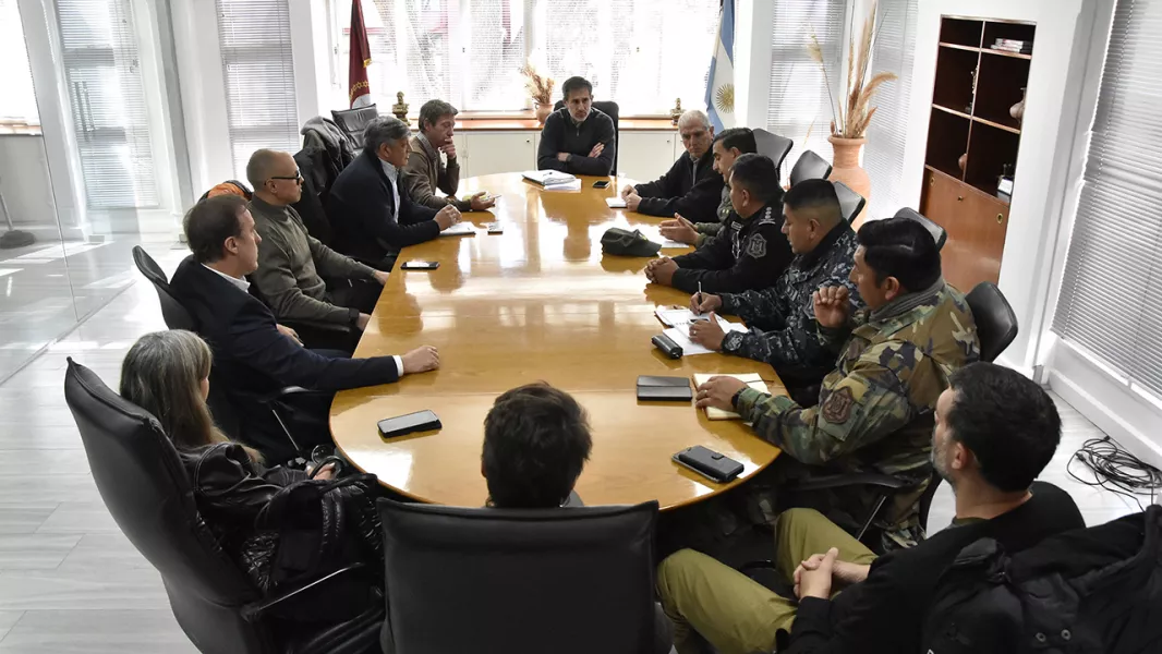 Coordinan acciones con Nación para combatir el comercio ilegal