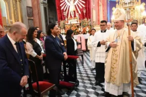 Sáenz en la misa por el inicio del Triduo del Milagro