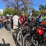 Milagro 2025: Llegaron a la Catedral los biciperegrinos de Perú