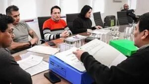 CRECE LA PULSEADA POR EL CARGO EN LA DEFENSORÍA DEL PUEBLO DE LA CIUDAD