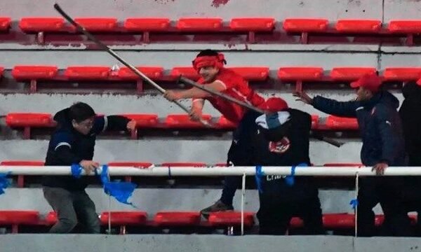 EL FALLO DE LA CONMEBOL: U DE CHILE AVANZÓ A CUARTOS E INDEPENDIENTE FUE DESCALIFICADO